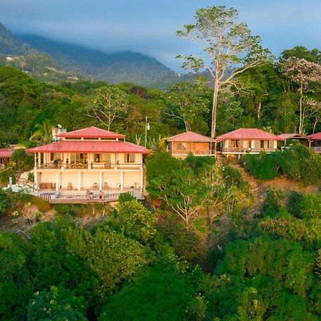 Many'S House Hotel Ballena Exterior foto